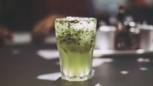 Recette de cocktail avec du vert
