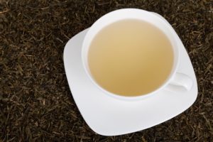 Pourquoi le thé blanc est faible en tanins
