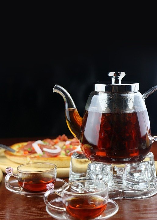 Thé Noir Darjeeling décaféiné : Dégustez la légende du thé sans les inconvénients